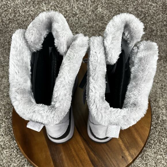 Baffin Chloe Winter Snow Boot Women's TWO DIFFERENT BOOTS SIZES 9 and 10 - Picture 5 of 9